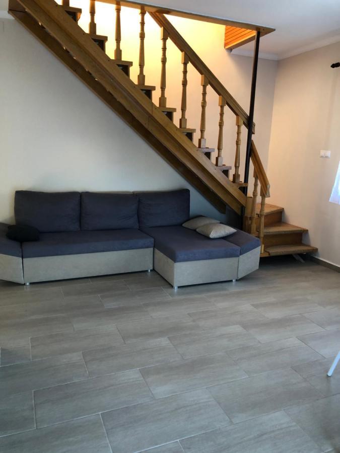 Betti Villa Balatonkeresztur Bagian luar foto